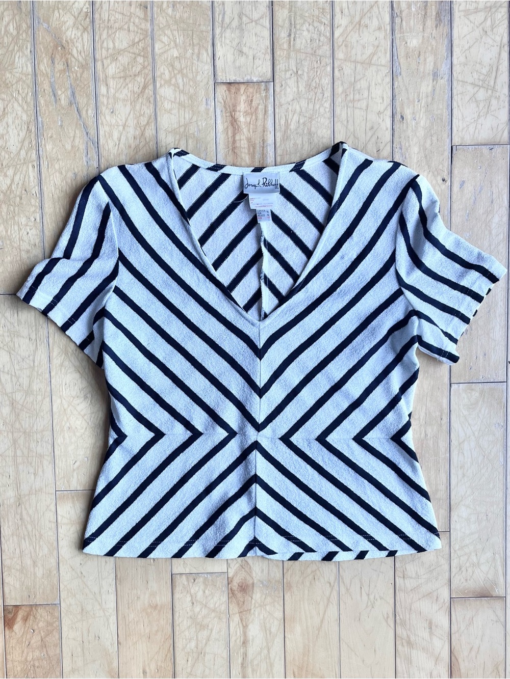 Joseph Ribkoff Geometric Chevron Stripe V-Neck Textured Knit Top Size 14